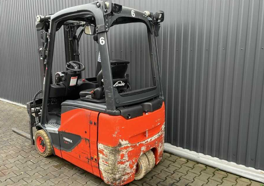 Linde E16H-02 - Electric forklift: picture 3 Linde E16H-02 - Electric forklift: picture 3
