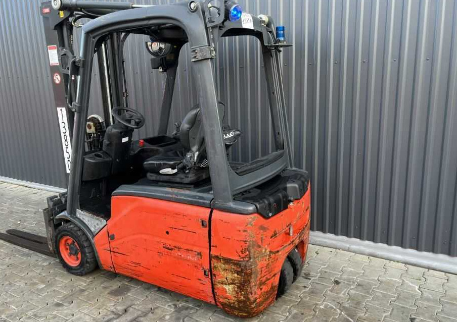Linde E16L-02 - Electric forklift: picture 3 Linde E16L-02 - Electric forklift: picture 3