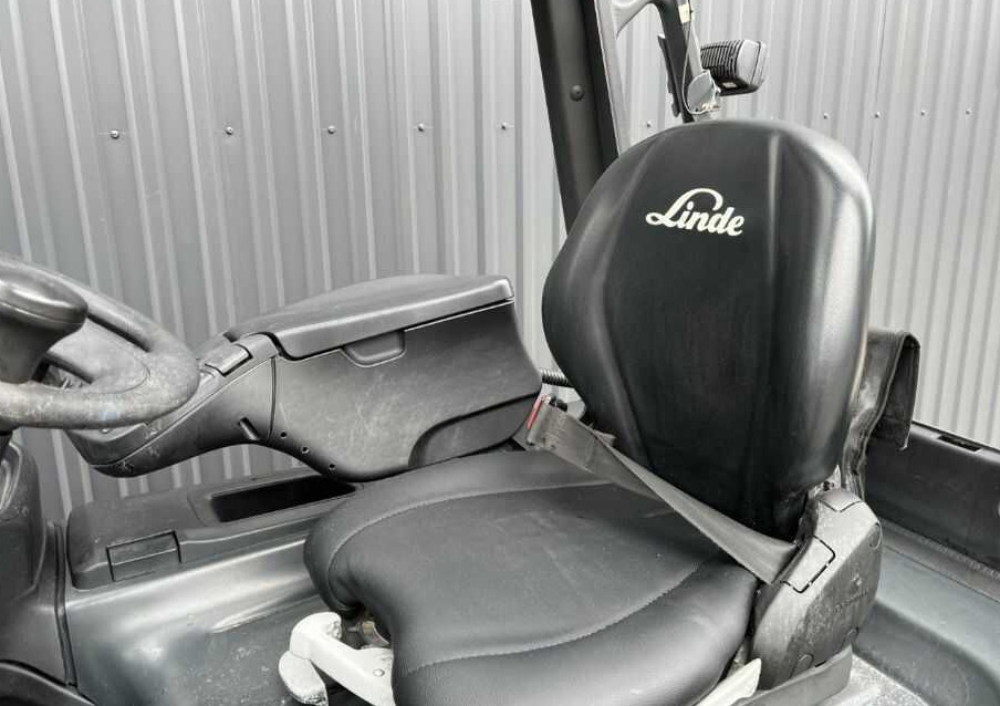 Electric forklift Linde E20H-01/600: picture 7 Electric forklift Linde E20H-01/600: picture 7