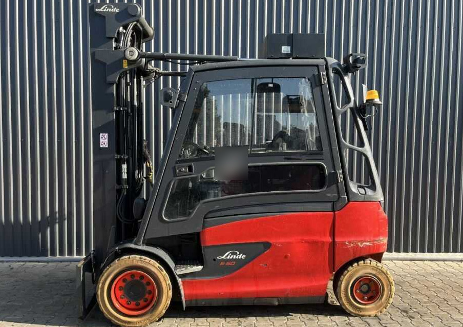 Linde E50HL-01/600 - Electric forklift: picture 2 Linde E50HL-01/600 - Electric forklift: picture 2