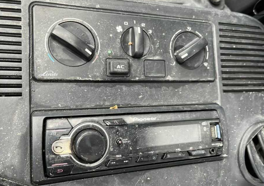 Linde E50HL-01/600 - Electric forklift: picture 5 Linde E50HL-01/600 - Electric forklift: picture 5