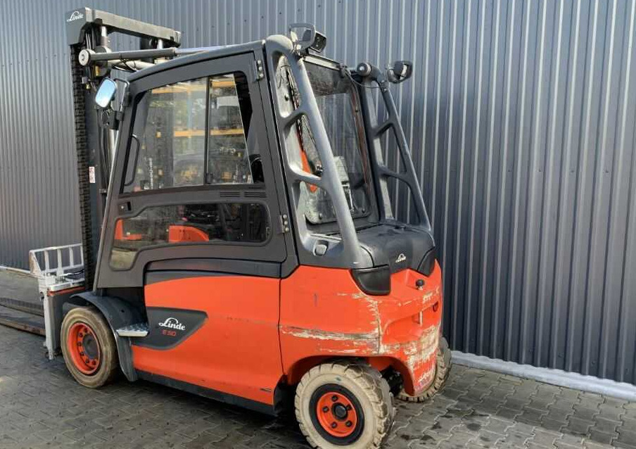 Linde E50HL-01/600 - Electric forklift: picture 3 Linde E50HL-01/600 - Electric forklift: picture 3