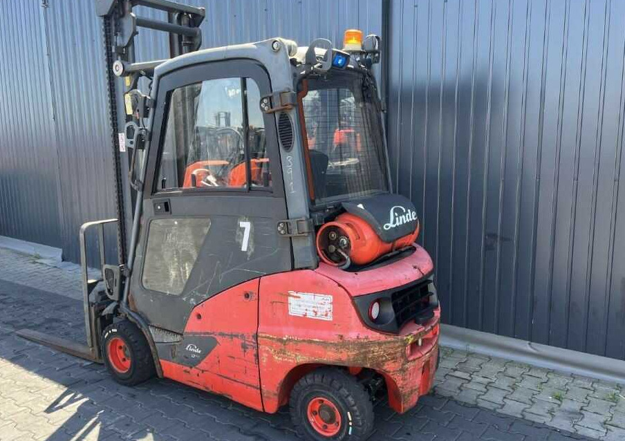 Linde H20T-01 - LPG forklift: picture 3 Linde H20T-01 - LPG forklift: picture 3
