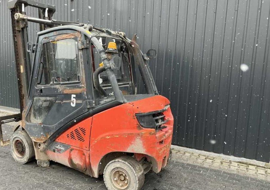 Linde H25D-02/600 - Diesel forklift: picture 3 Linde H25D-02/600 - Diesel forklift: picture 3