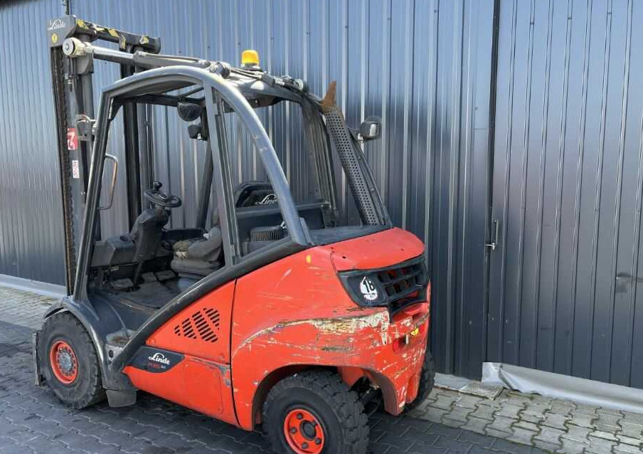Linde H25D-02/600 - Diesel forklift: picture 3 Linde H25D-02/600 - Diesel forklift: picture 3