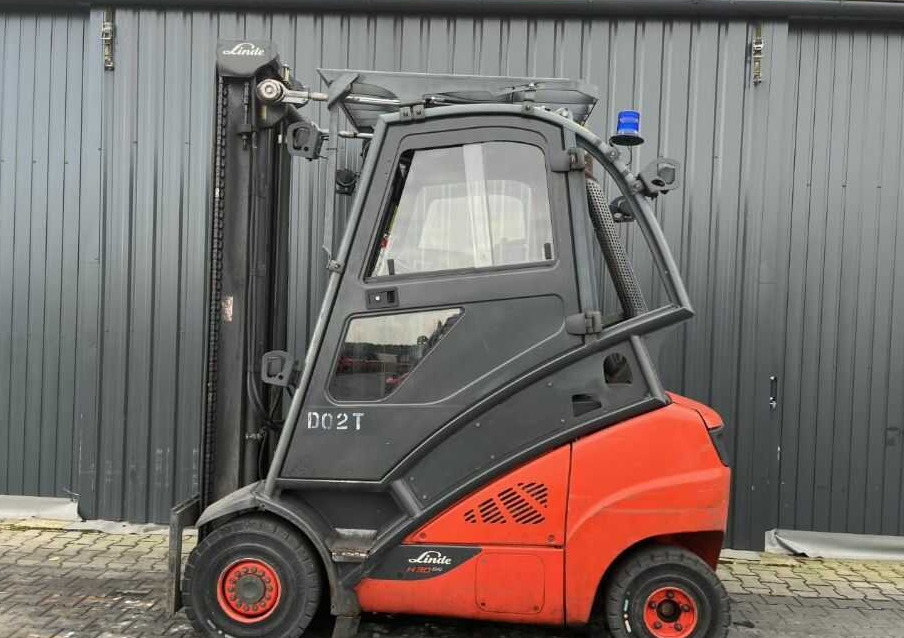 Linde H30D-02 - Diesel forklift: picture 2 Linde H30D-02 - Diesel forklift: picture 2