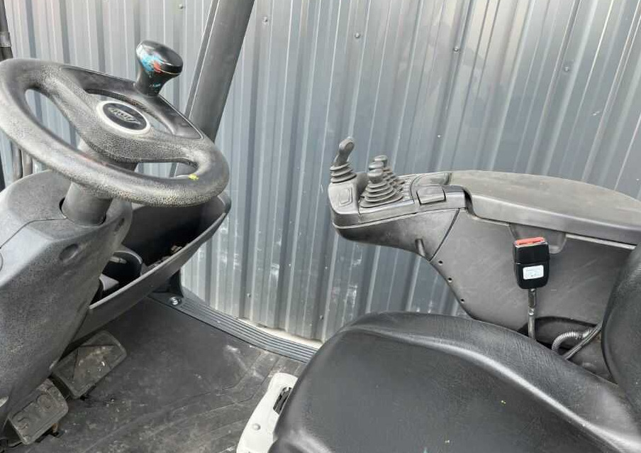 Linde H30D-02 - Diesel forklift: picture 1 Linde H30D-02 - Diesel forklift: picture 1