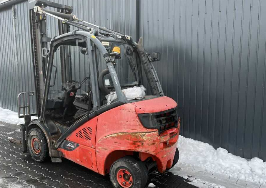 Linde H30D-02 - Diesel forklift: picture 3 Linde H30D-02 - Diesel forklift: picture 3
