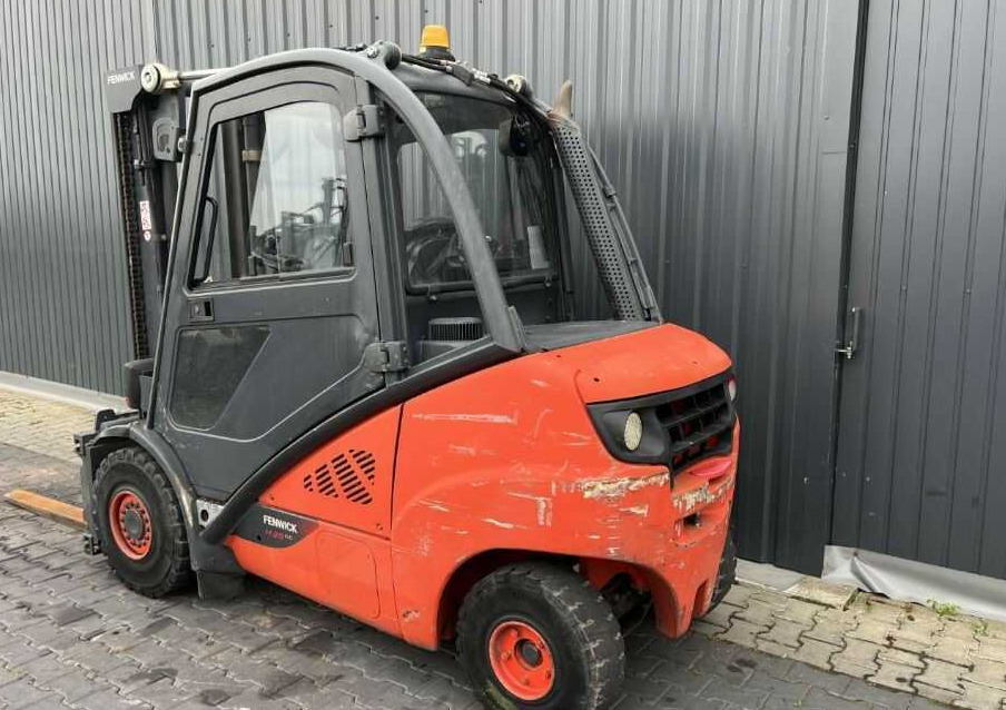 Linde H35D-02 - Diesel forklift: picture 3 Linde H35D-02 - Diesel forklift: picture 3