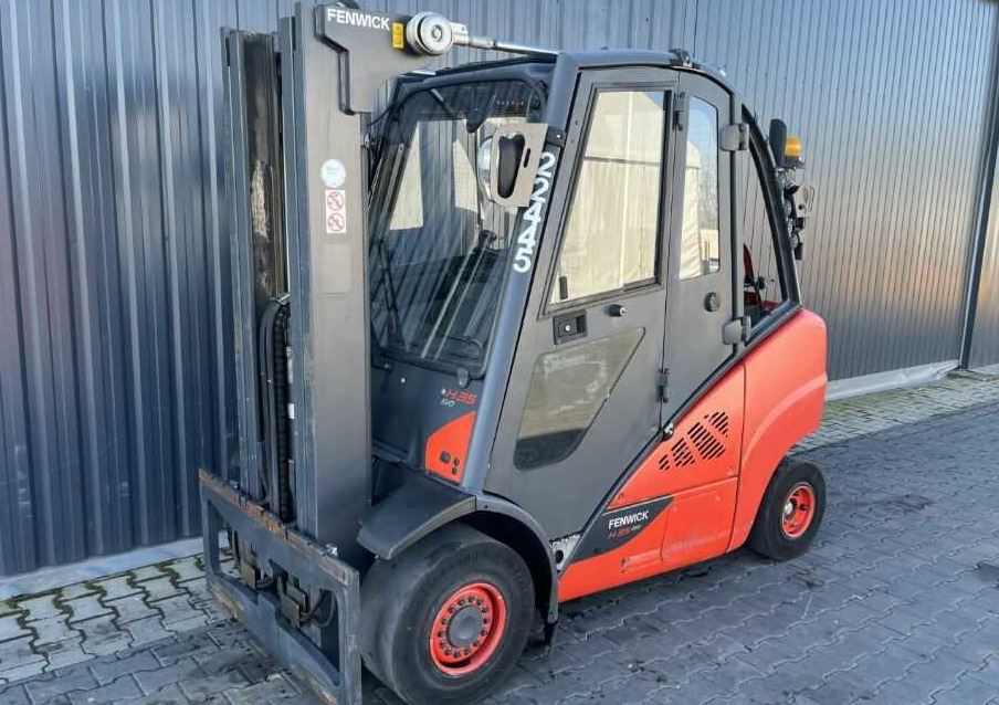 Linde H35T-02 - LPG forklift: picture 1 Linde H35T-02 - LPG forklift: picture 1