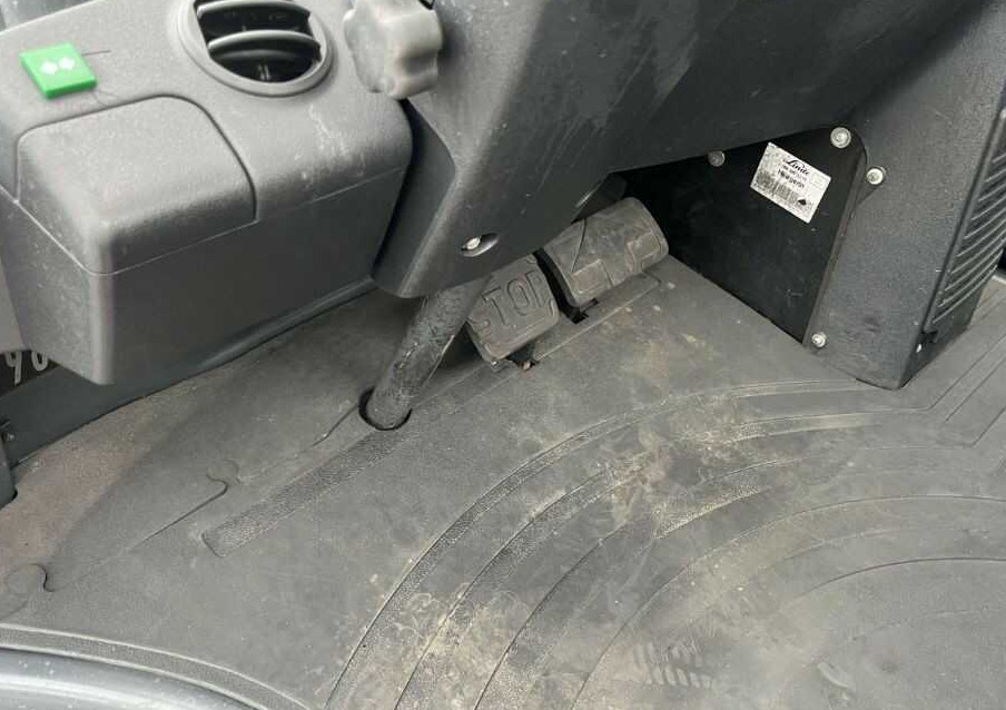 Linde H40T-02 leasing Linde H40T-02: picture 9 Linde H40T-02 leasing Linde H40T-02: picture 9