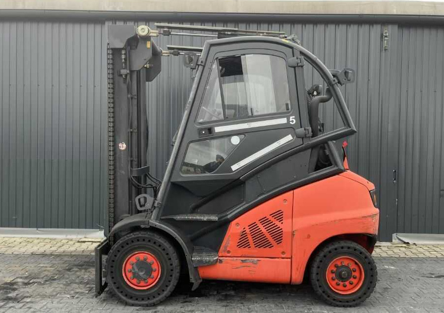 Linde H45T-01 - LPG forklift: picture 2 Linde H45T-01 - LPG forklift: picture 2