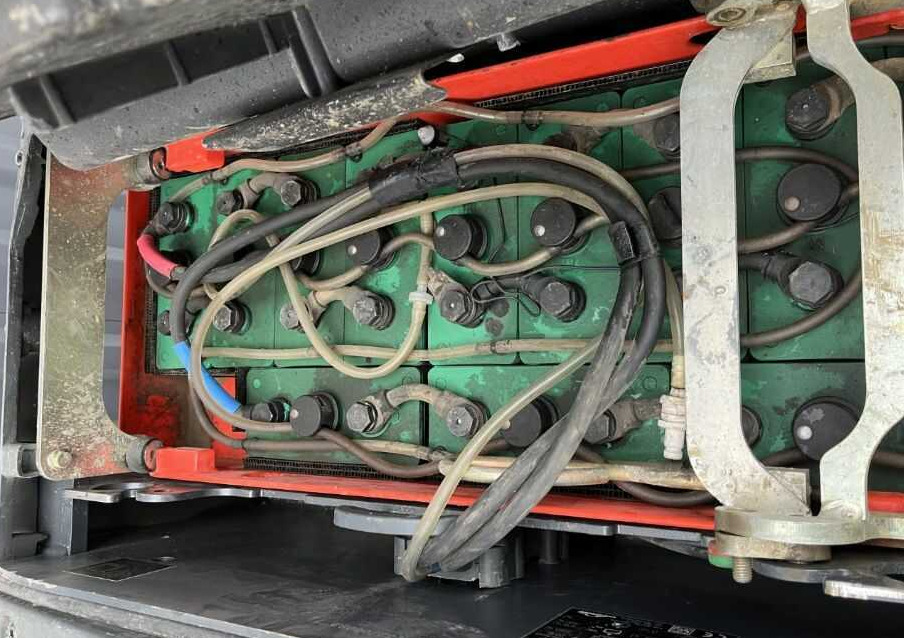 Linde N20 - Order picker: picture 5 Linde N20 - Order picker: picture 5