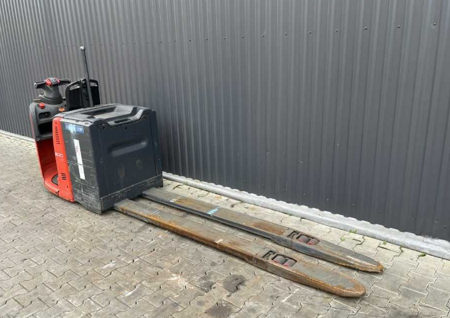 Linde N20 - Order picker: picture 3 Linde N20 - Order picker: picture 3