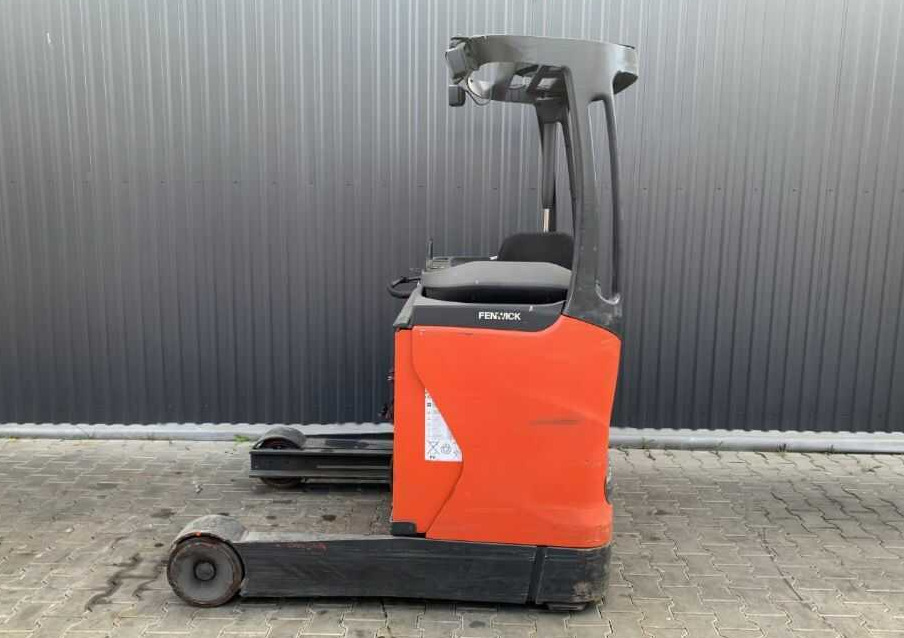 Linde R14HD-01 - Reach truck: picture 2 Linde R14HD-01 - Reach truck: picture 2