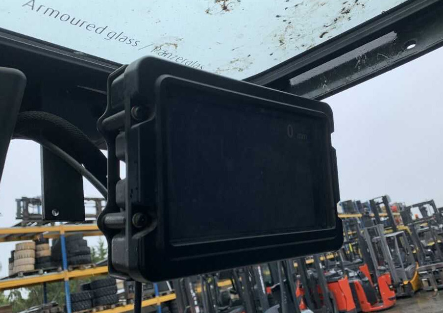 Reach truck Linde R16HD-01: picture 6
