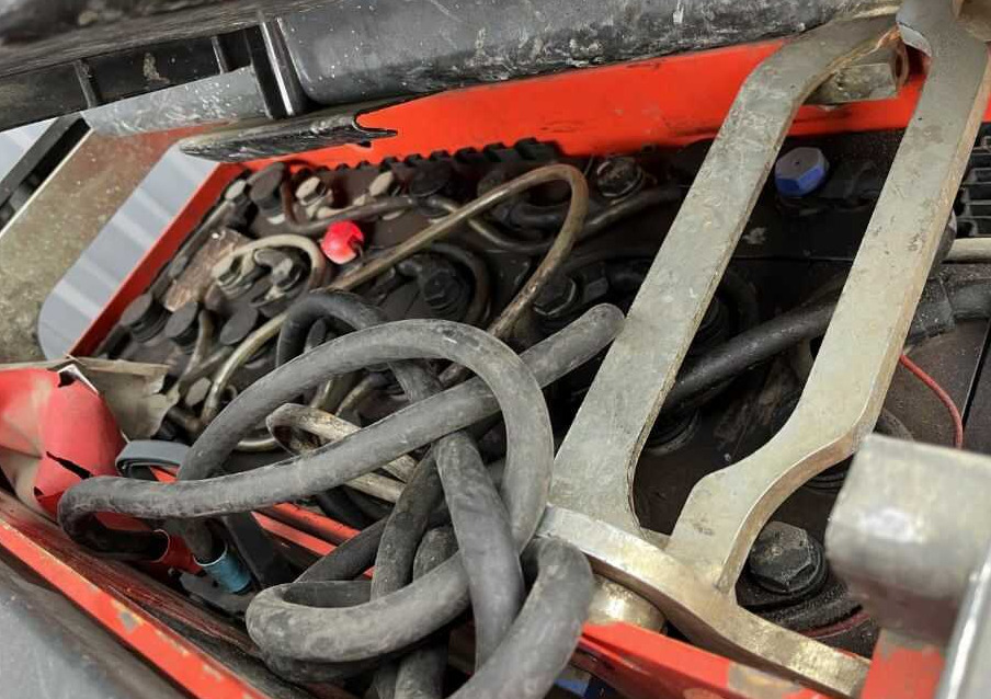 Linde V08-02 - Order picker: picture 5 Linde V08-02 - Order picker: picture 5