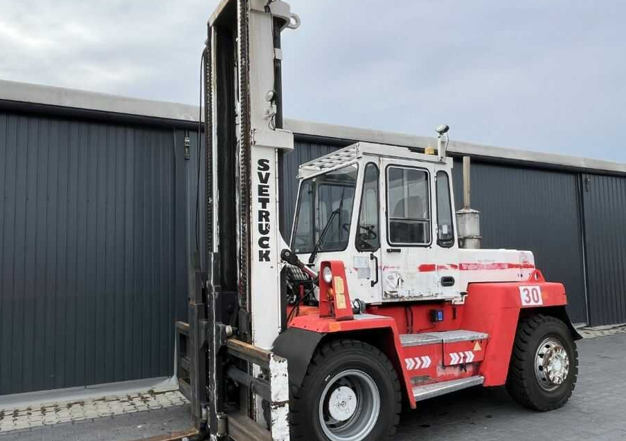 Svetruck 960-28 - Diesel forklift: picture 4 Svetruck 960-28 - Diesel forklift: picture 4