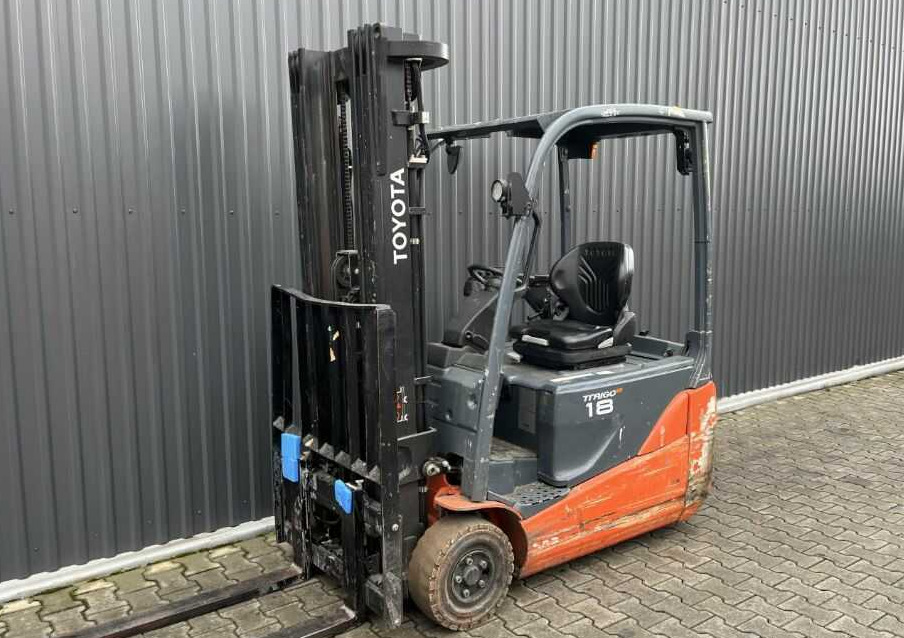 Toyota 8FBE18T - Electric forklift: picture 1 Toyota 8FBE18T - Electric forklift: picture 1