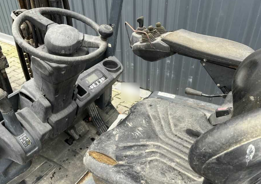 Toyota 8FBET15 - Electric forklift: picture 5 Toyota 8FBET15 - Electric forklift: picture 5