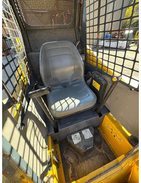 Gehl 1640 - Forestry equipment: picture 4 Gehl 1640 - Forestry equipment: picture 4