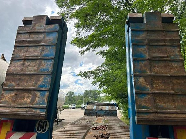 Nicolas B4037D - Dropside/ Flatbed semi-trailer: picture 4 Nicolas B4037D - Dropside/ Flatbed semi-trailer: picture 4