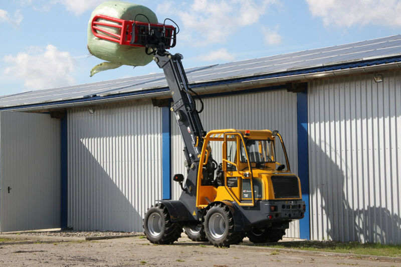 Eurotrac T 13 Teleskop Radlader Hoflader - Telescopic wheel loader: picture 5 Eurotrac T 13 Teleskop Radlader Hoflader - Telescopic wheel loader: picture 5