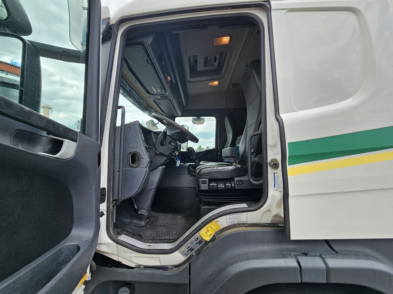 Scania P 360 * OBER/-UNTER * 3 KAMMER * BENZIN * leasing Scania P 360 * OBER/-UNTER * 3 KAMMER * BENZIN *: picture 9