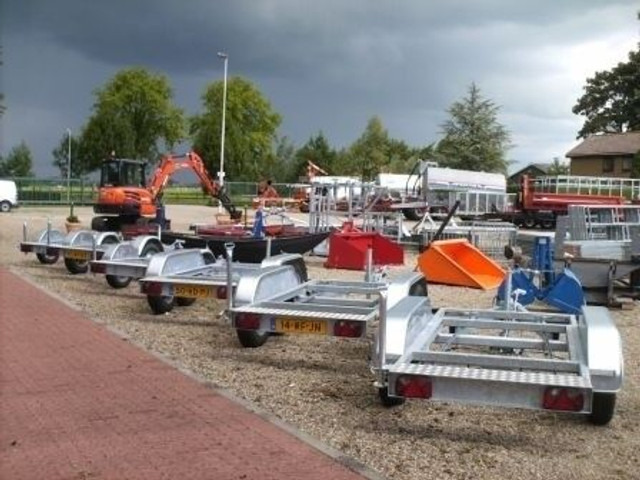 Aanhangers tank of aggregaat opbouw - Chassis trailer: picture 2 Aanhangers tank of aggregaat opbouw - Chassis trailer: picture 2