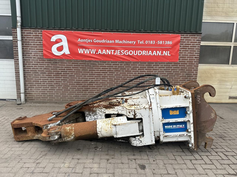 CW 45 - Demolition shears for Construction machinery: picture 1 CW 45 - Demolition shears for Construction machinery: picture 1