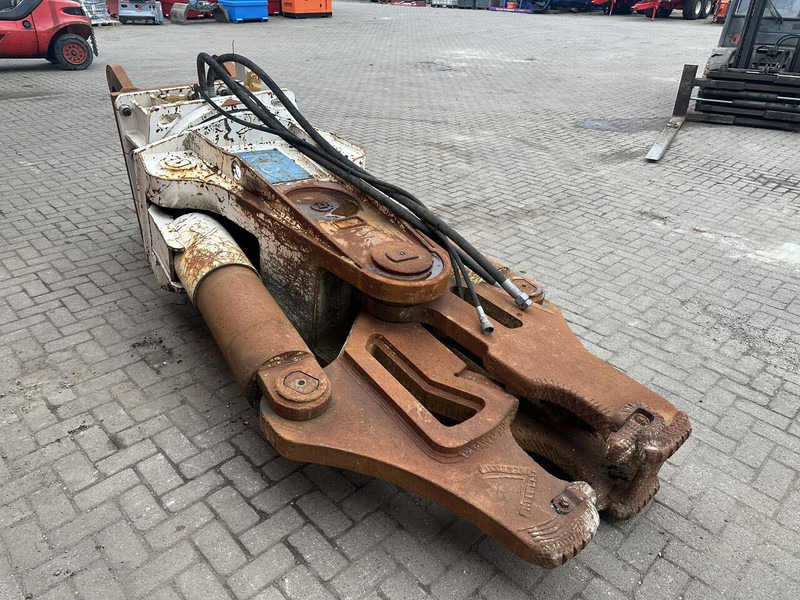 CW 45 - Demolition shears for Construction machinery: picture 4 CW 45 - Demolition shears for Construction machinery: picture 4