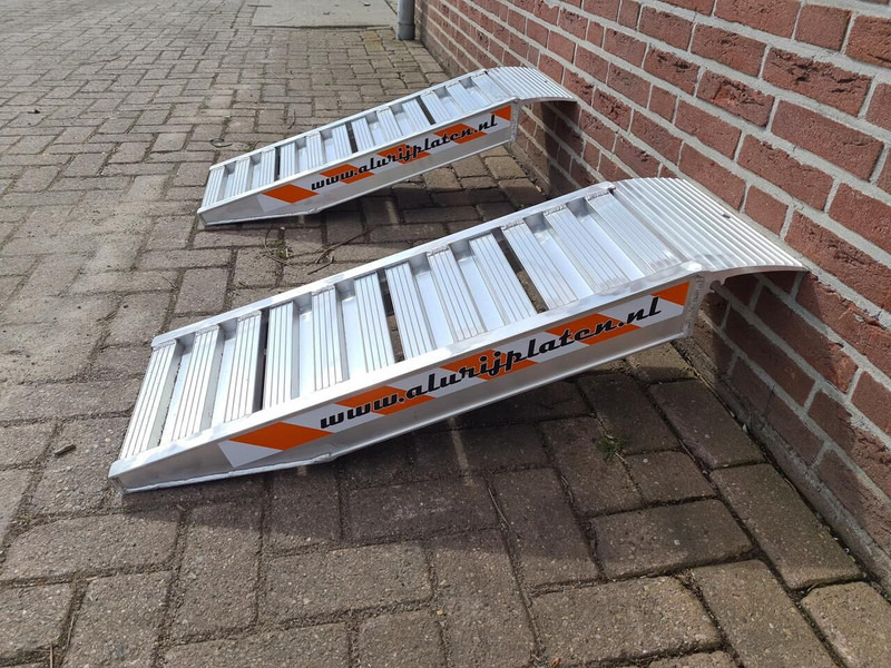 Container oprit - Loading ramp: picture 3 Container oprit - Loading ramp: picture 3