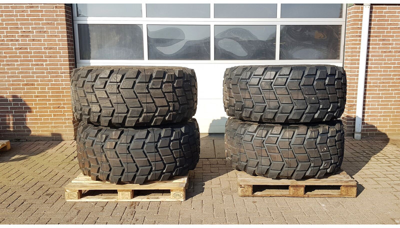 Michelin xs - Wheels and tires: picture 1 Michelin xs - Wheels and tires: picture 1