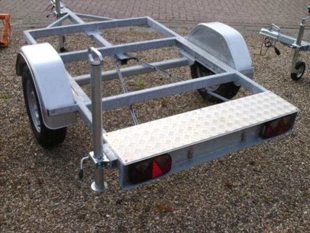 Snelverkeer aanhangers (voor IBC tank) - Chassis trailer: picture 1 Snelverkeer aanhangers (voor IBC tank) - Chassis trailer: picture 1