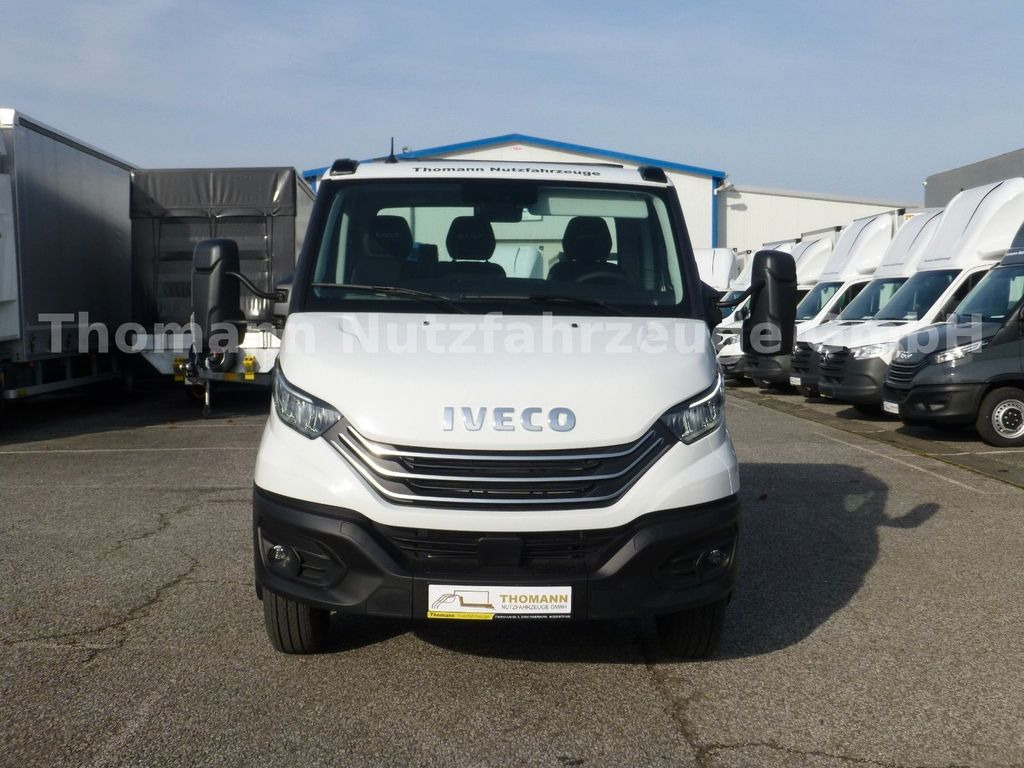 Iveco DAILY 70C18 Festplateau Alu Premium Automatik Iveco DAILY 70C18 Festplateau Alu Premium Automatik - Tow truck, Commercial truck: picture 3 Iveco DAILY 70C18 Festplateau Alu Premium Automatik Iveco DAILY 70C18 Festplateau Alu Premium Automatik - Tow truck, Commercial truck: picture 3