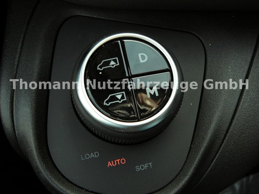 New Tow truck, Commercial truck Iveco DAILY 72C18 Schiebeplateu Hubbrille Luftfed Navi: picture 19 New Tow truck, Commercial truck Iveco DAILY 72C18 Schiebeplateu Hubbrille Luftfed Navi: picture 19