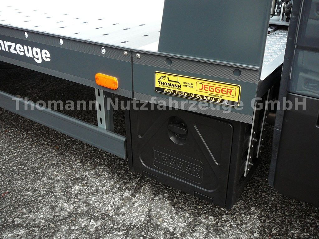 Iveco Daily 35S18 Autotransporter Aut. Luftfed. NAVI - Autotransporter truck, Commercial truck: picture 4 Iveco Daily 35S18 Autotransporter Aut. Luftfed. NAVI - Autotransporter truck, Commercial truck: picture 4