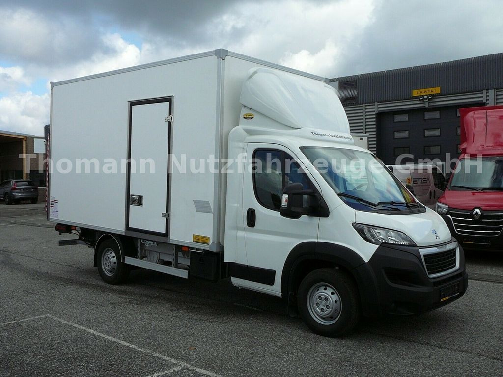 Peugeot Boxer Koffer Ladebordwand 750Kg Klimaautomatik Peugeot Boxer Koffer Ladebordwand 750Kg Klimaautomatik - Closed box van: picture 2 Peugeot Boxer Koffer Ladebordwand 750Kg Klimaautomatik Peugeot Boxer Koffer Ladebordwand 750Kg Klimaautomatik - Closed box van: picture 2