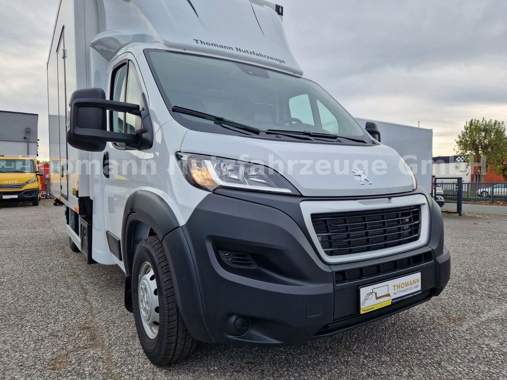 Peugeot Boxer Koffer Premium Ladebordwand 750Kg Peugeot Boxer Koffer Premium Ladebordwand 750Kg - Closed box van: picture 4 Peugeot Boxer Koffer Premium Ladebordwand 750Kg Peugeot Boxer Koffer Premium Ladebordwand 750Kg - Closed box van: picture 4