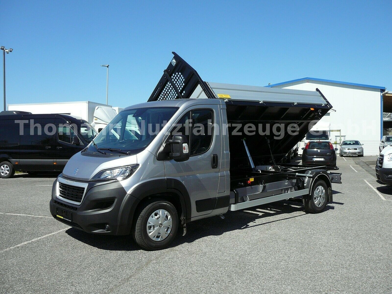 Peugeot Boxer Pritsche 3 Seiten Kipper Premiumaufbau Peugeot Boxer Pritsche 3 Seiten Kipper Premiumaufbau - Tipper van: picture 2 Peugeot Boxer Pritsche 3 Seiten Kipper Premiumaufbau Peugeot Boxer Pritsche 3 Seiten Kipper Premiumaufbau - Tipper van: picture 2