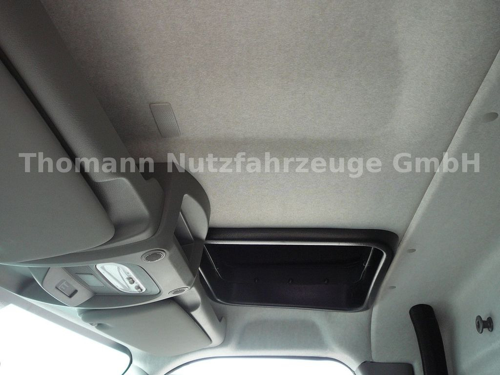 New Curtain side van Renault Master by Trucks Pritsche Plane LBW Schlafkabine: picture 16