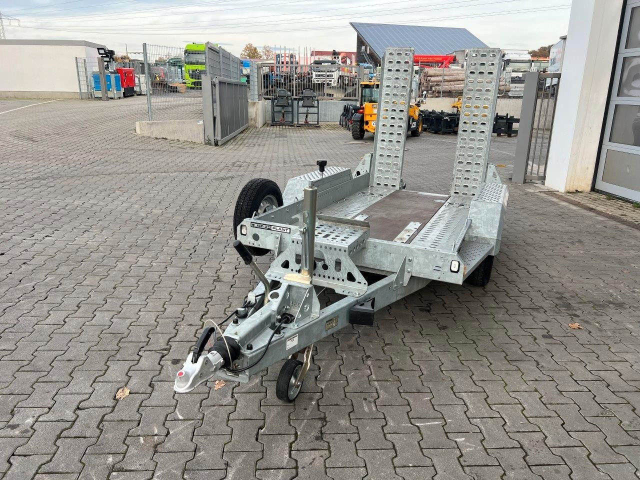 Low loader trailer Brian James Cargo Digger Plant 2 / Länge: 2.800mm / 3.500kg: picture 9 Low loader trailer Brian James Cargo Digger Plant 2 / Länge: 2.800mm / 3.500kg: picture 9