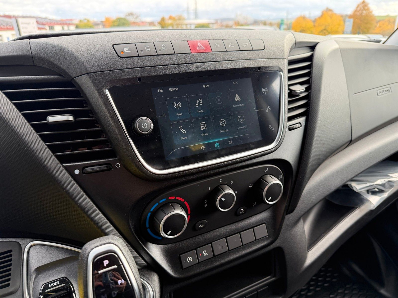 Tipper van Iveco Daily 35S14 A8 *R3.450mm*Automatik*Klima* 4x: picture 15