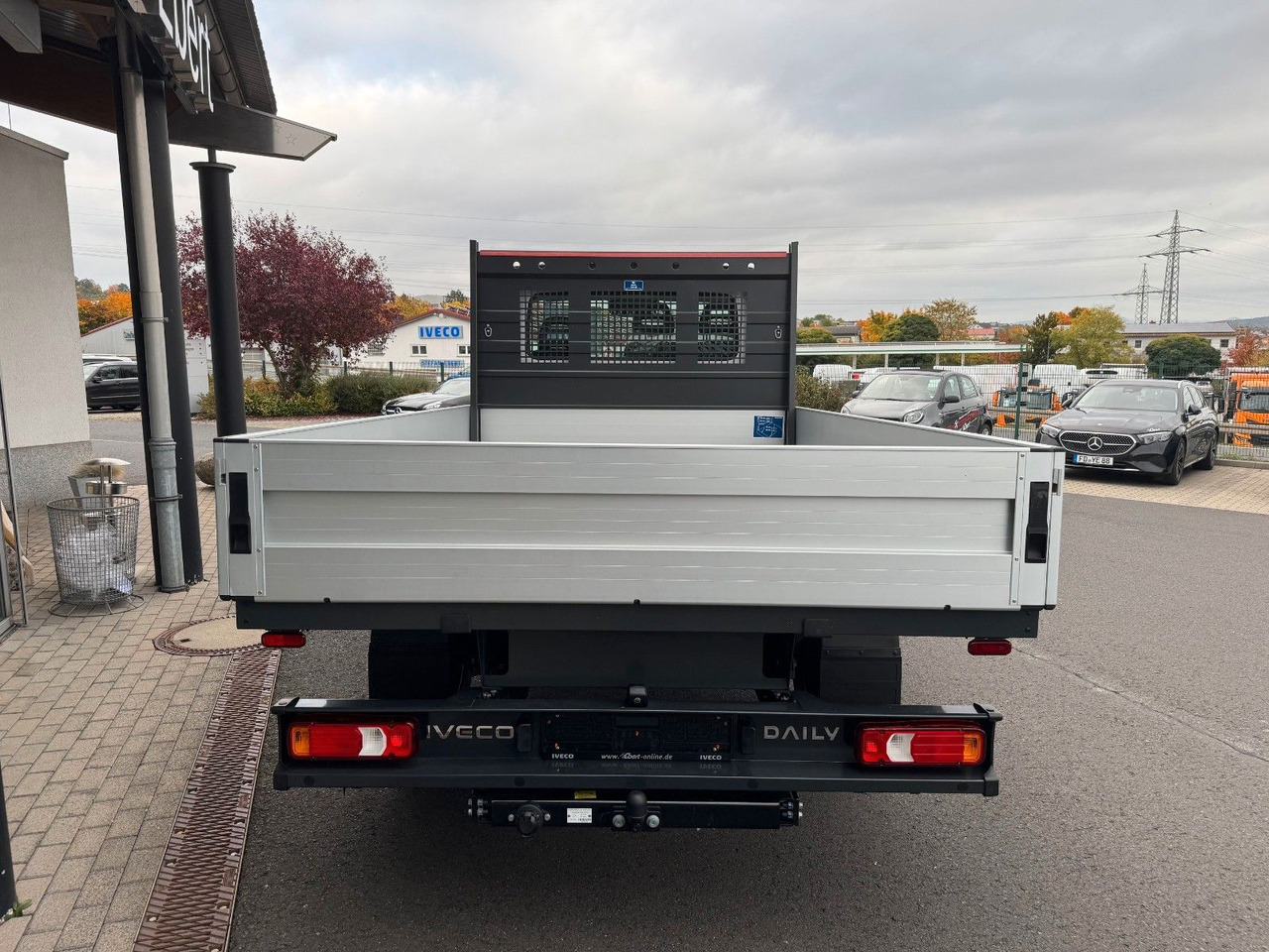 Iveco Daily 35S16 A8 *R3.450mm*Automatik*AHK*Kamera* - Open body delivery van: picture 5 Iveco Daily 35S16 A8 *R3.450mm*Automatik*AHK*Kamera* - Open body delivery van: picture 5