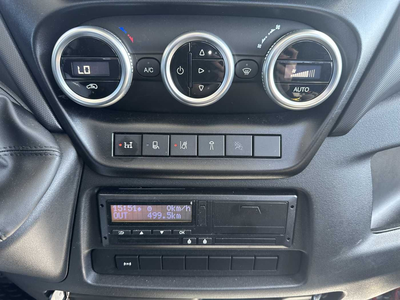 Tipper van Iveco Daily 60C18H Kipper *R3.450mm*Kamera*2xAHK*: picture 13 Tipper van Iveco Daily 60C18H Kipper *R3.450mm*Kamera*2xAHK*: picture 13