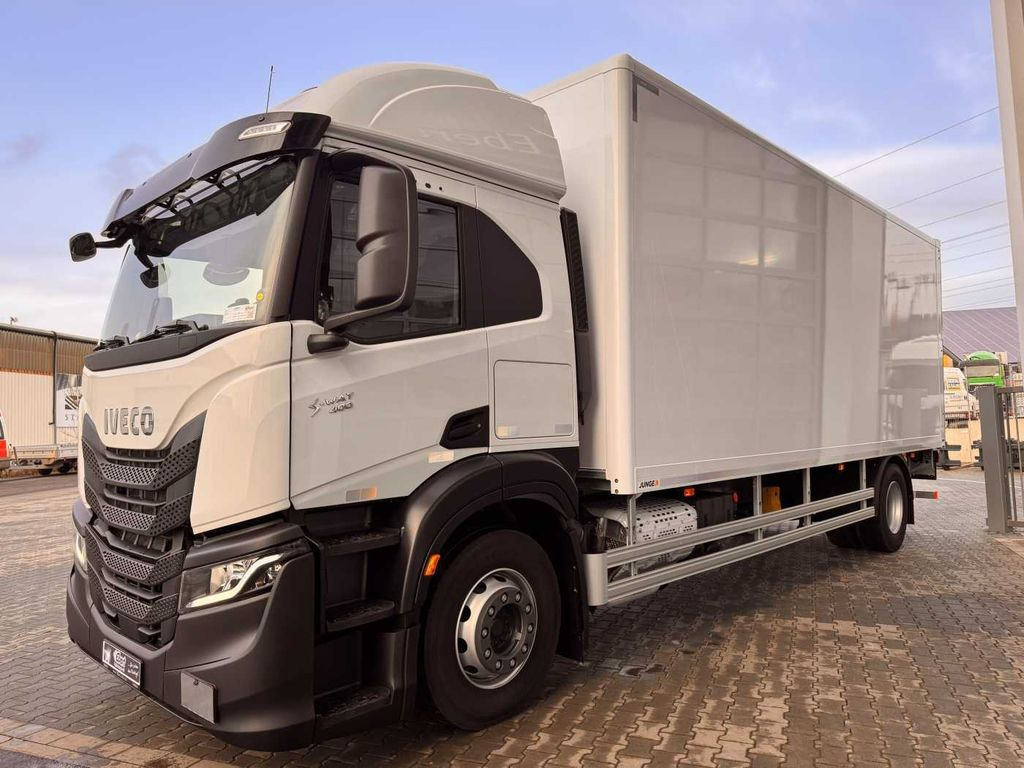Iveco S-Way AT190S40/P LBW 2.000kg Tür Navi Bett - Box truck: picture 2 Iveco S-Way AT190S40/P LBW 2.000kg Tür Navi Bett - Box truck: picture 2