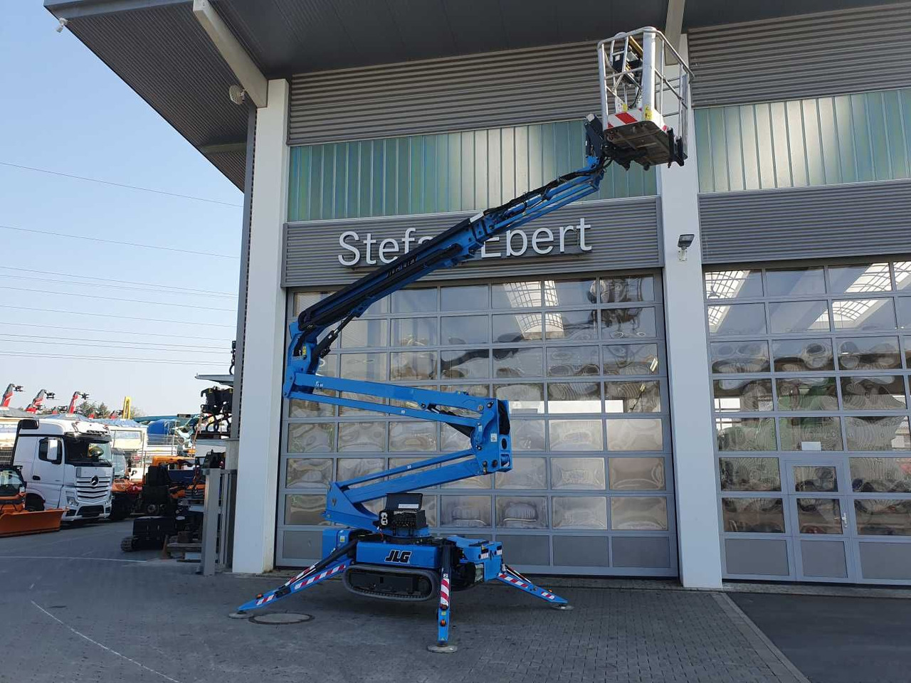 JLG X20JP / 20m / Benzin / 650h / 1.600h - Truck with aerial platform: picture 1 JLG X20JP / 20m / Benzin / 650h / 1.600h - Truck with aerial platform: picture 1