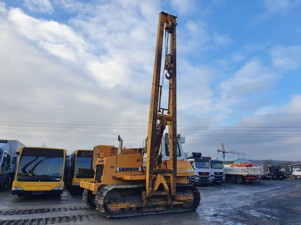 Liebherr RL 42 B / Rohrleger / Pipelayer / nur 4.861h! - Bulldozer: picture 2 Liebherr RL 42 B / Rohrleger / Pipelayer / nur 4.861h! - Bulldozer: picture 2