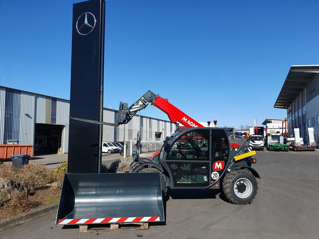 Magni TH 3.6-D5/D / 3to - 5,8m / 75PS - Telescopic handler: picture 1 Magni TH 3.6-D5/D / 3to - 5,8m / 75PS - Telescopic handler: picture 1