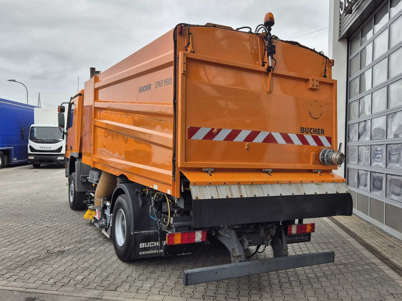 Mercedes-Benz Actros 2032 A 4x4 Bucher STKF 9500 Airport 30x leasing Mercedes-Benz Actros 2032 A 4x4 Bucher STKF 9500 Airport 30x: picture 7
